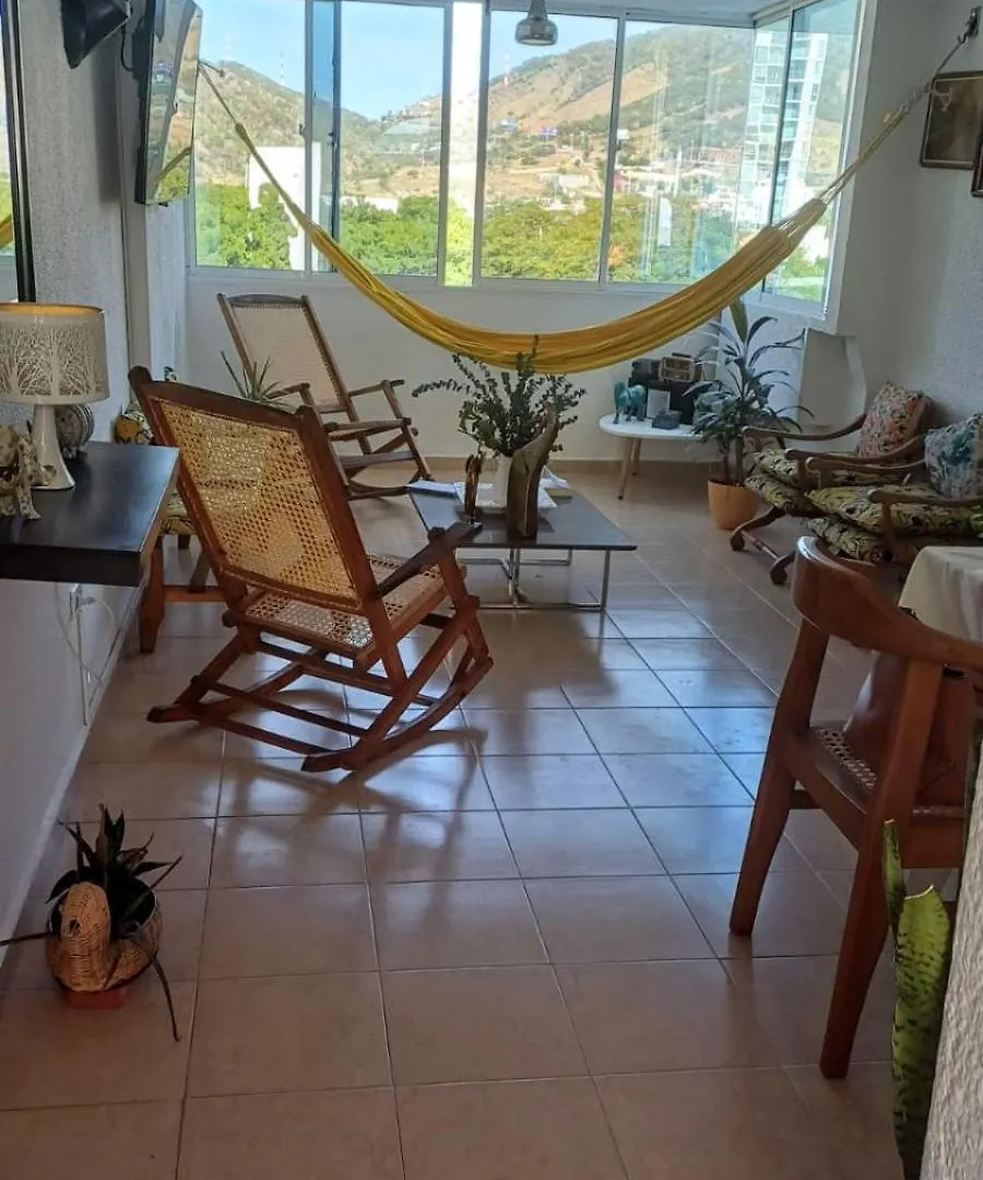 Apartment Habitacion El Lago Gaira